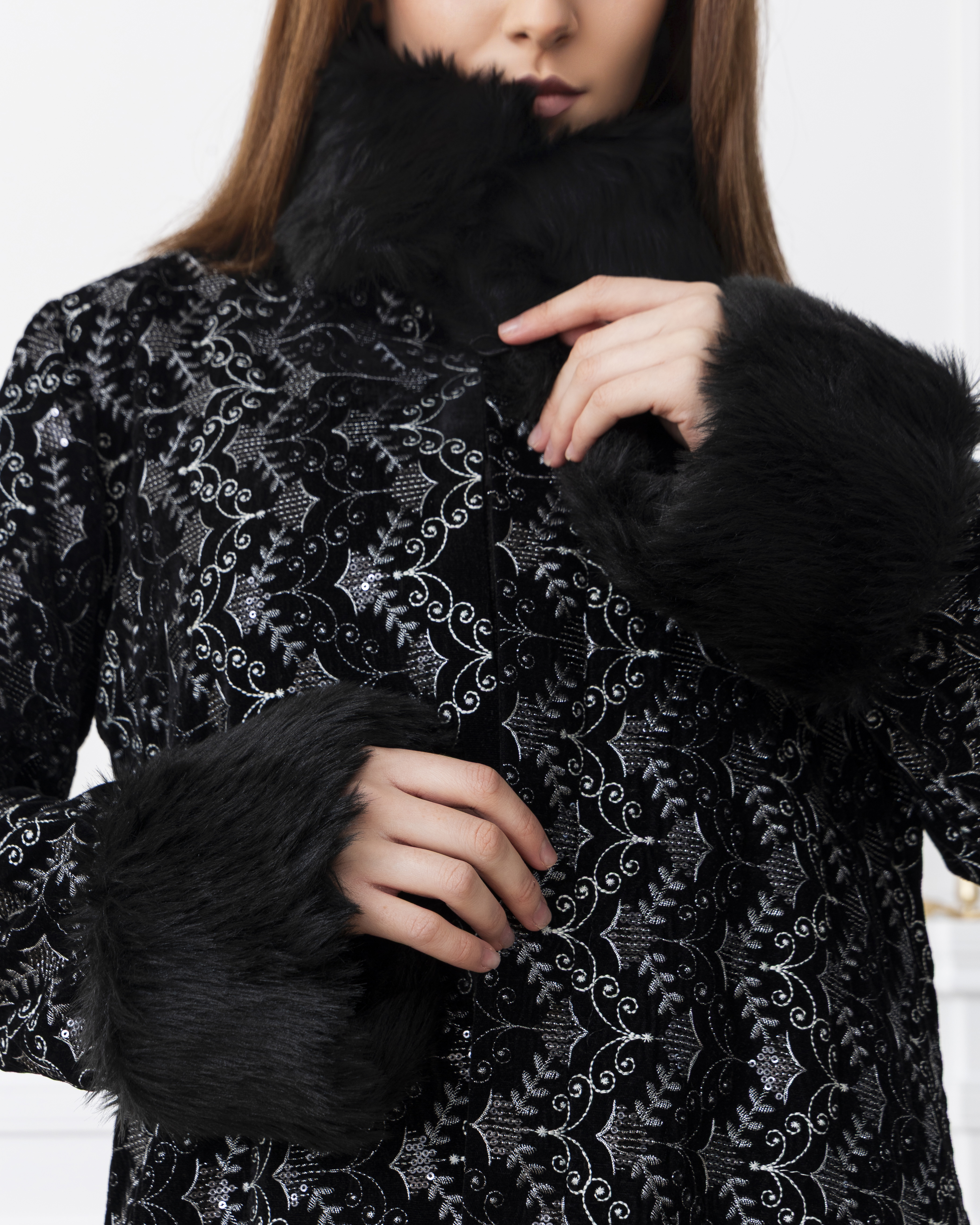 A captivating abaya - Image 4