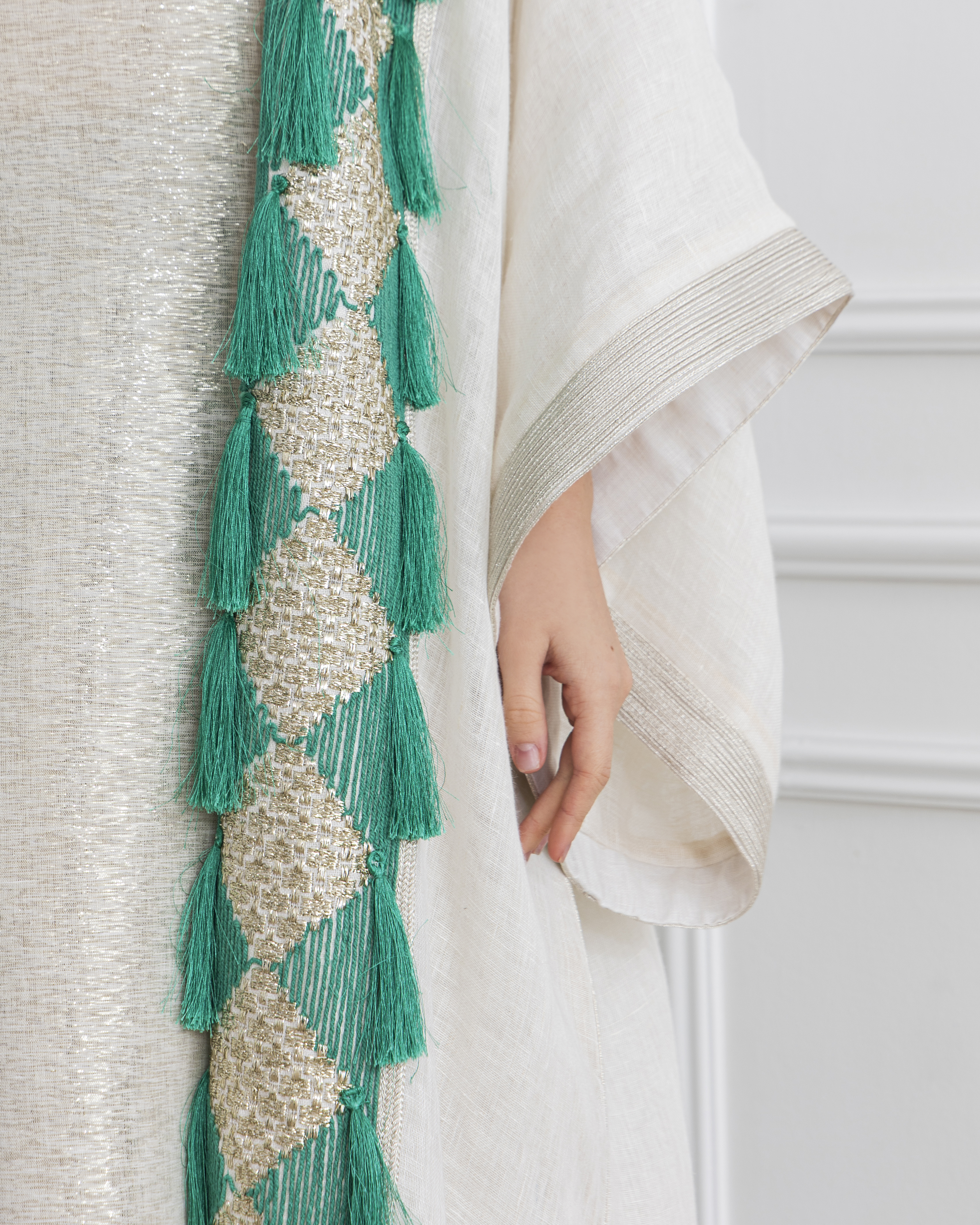 Agreen gold abaya - Image 2