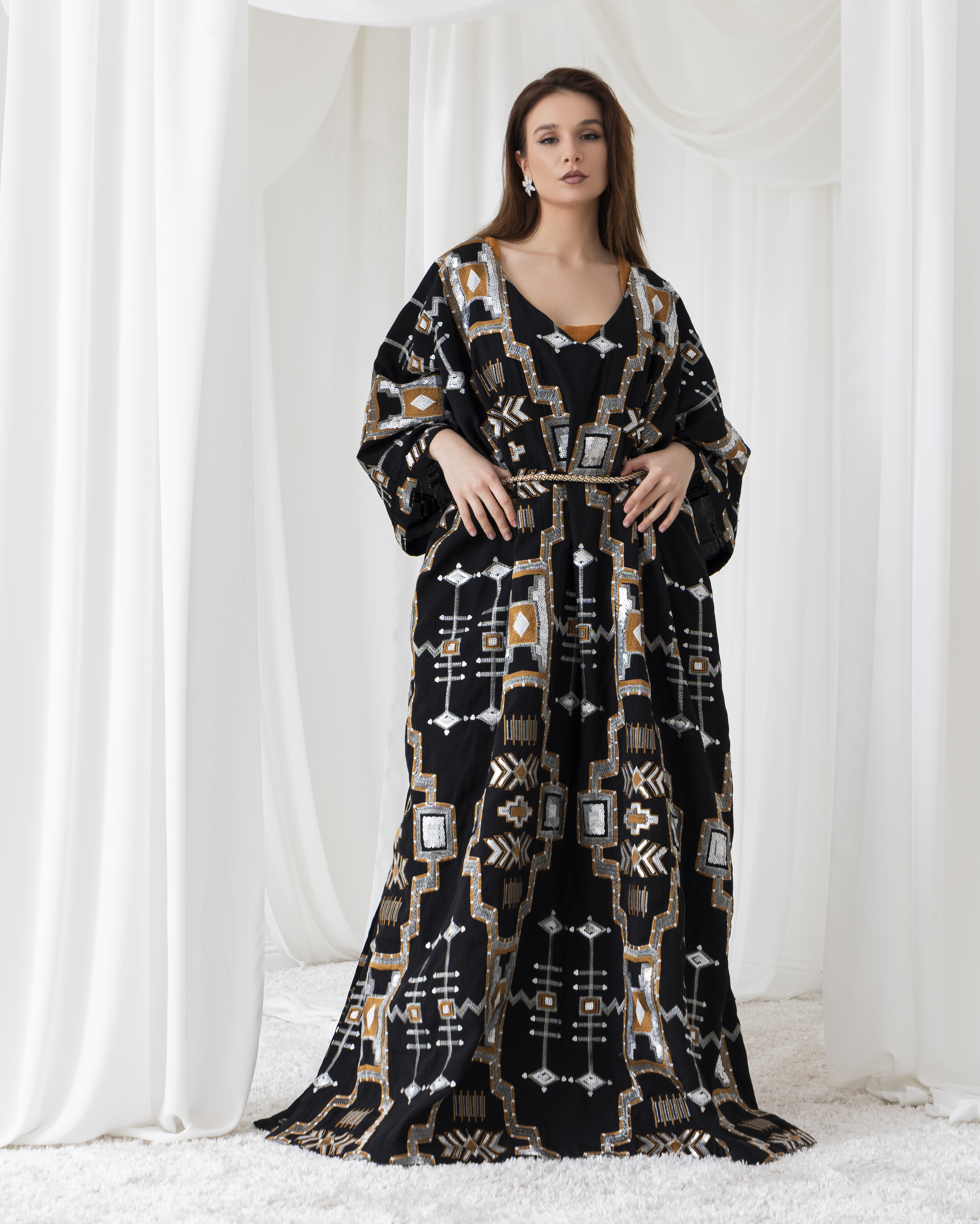 A radiant abaya - Image 2