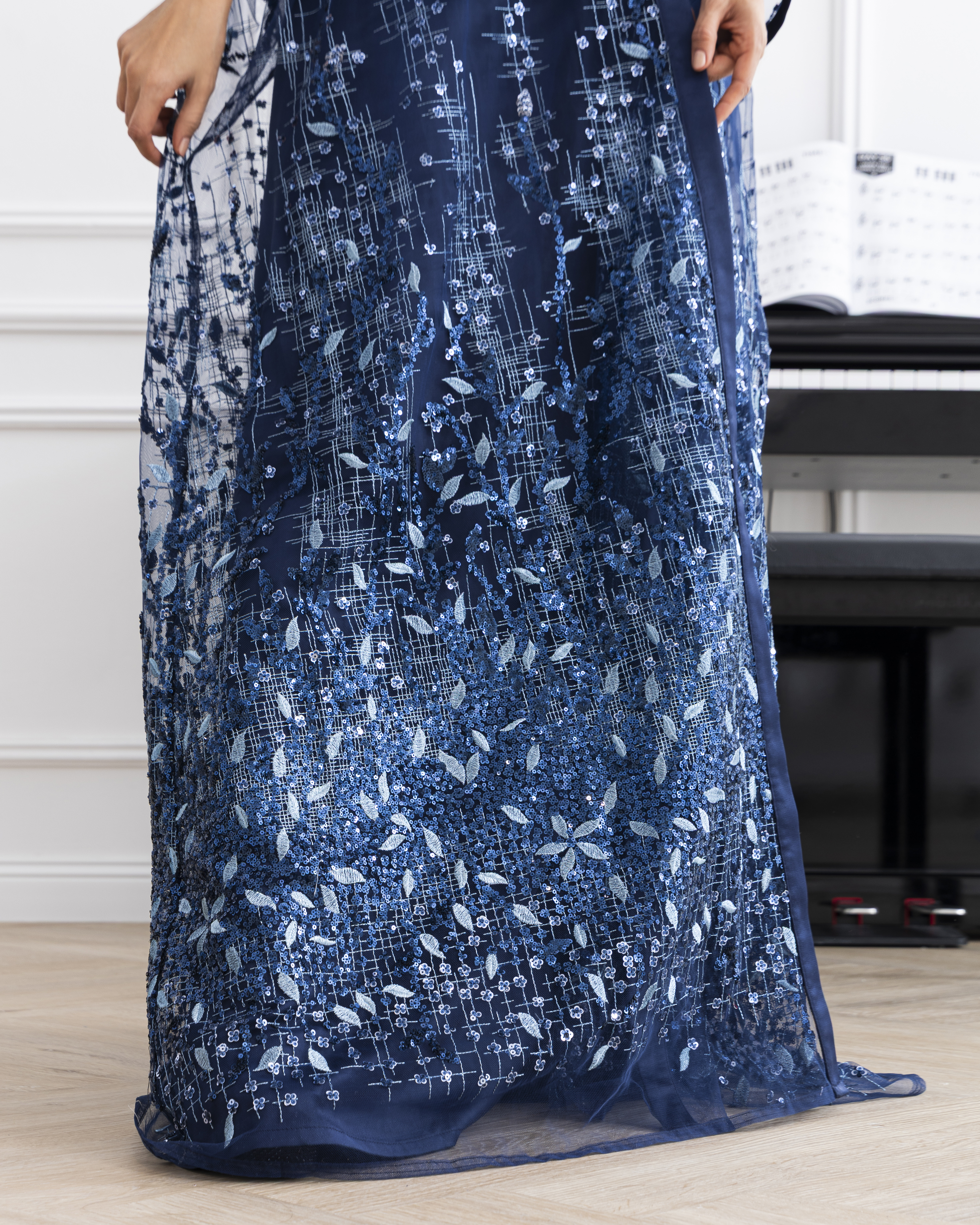 A graceful abaya - Image 5