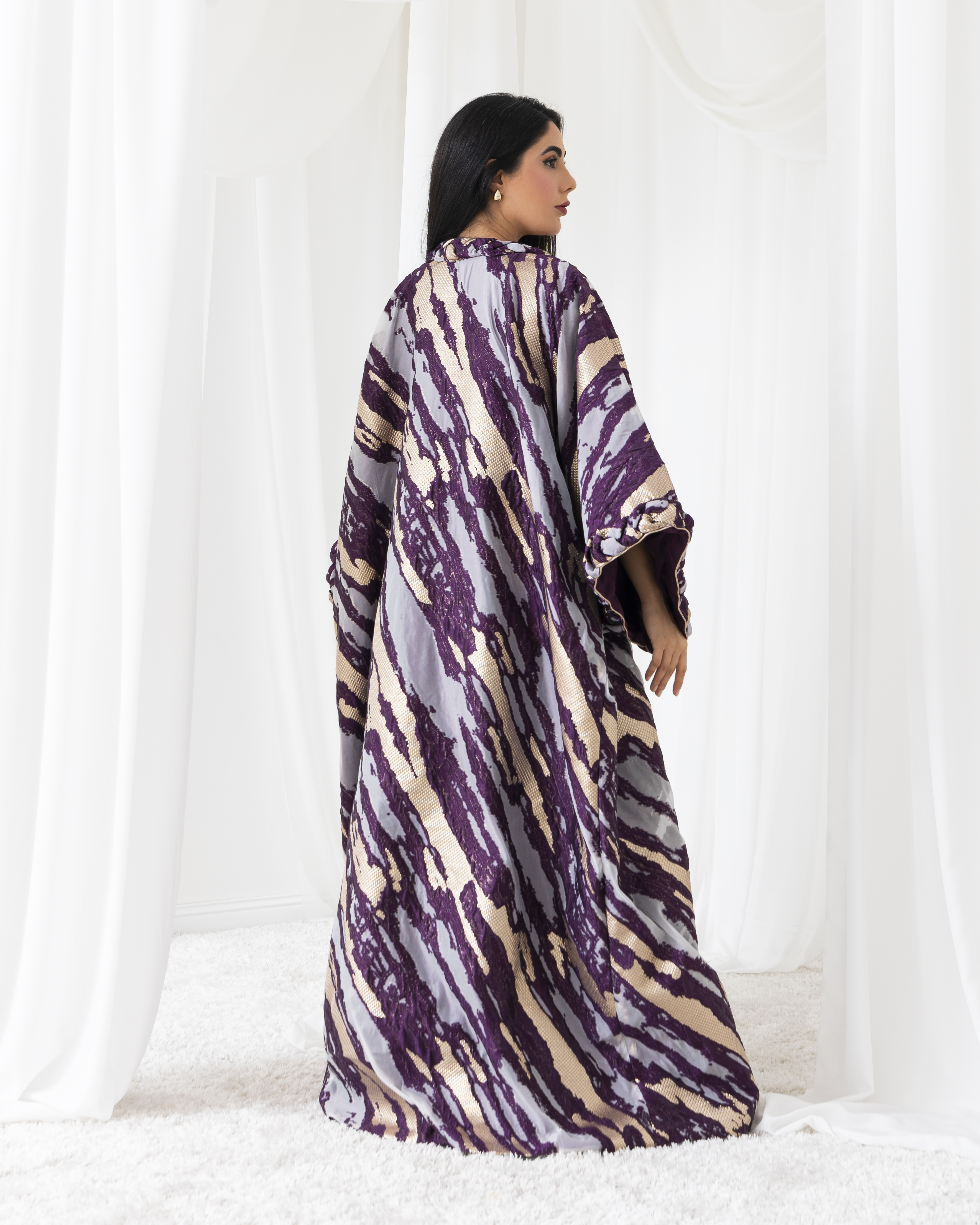 A fairy-like abaya - Image 5