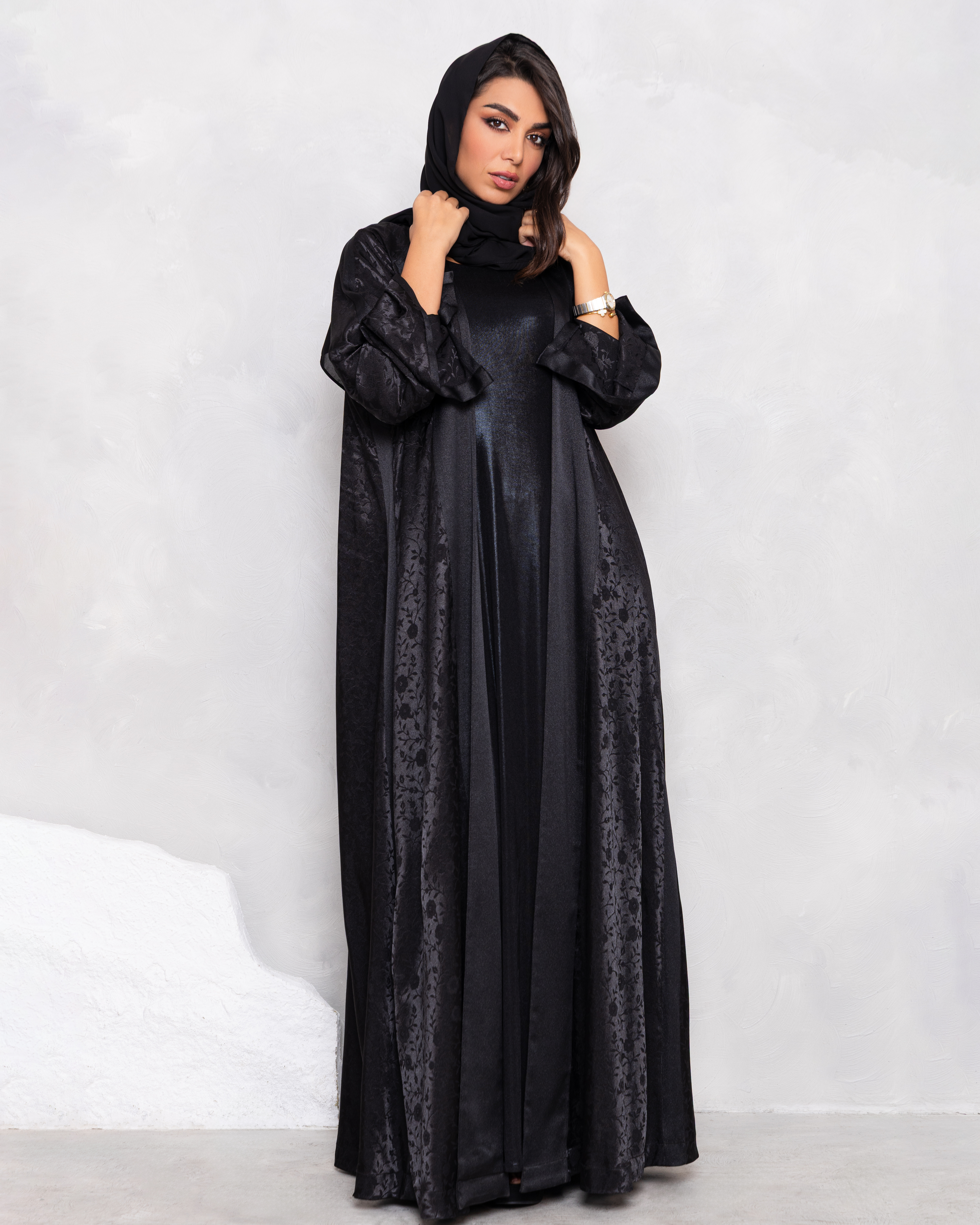 nera abaya - Image 1